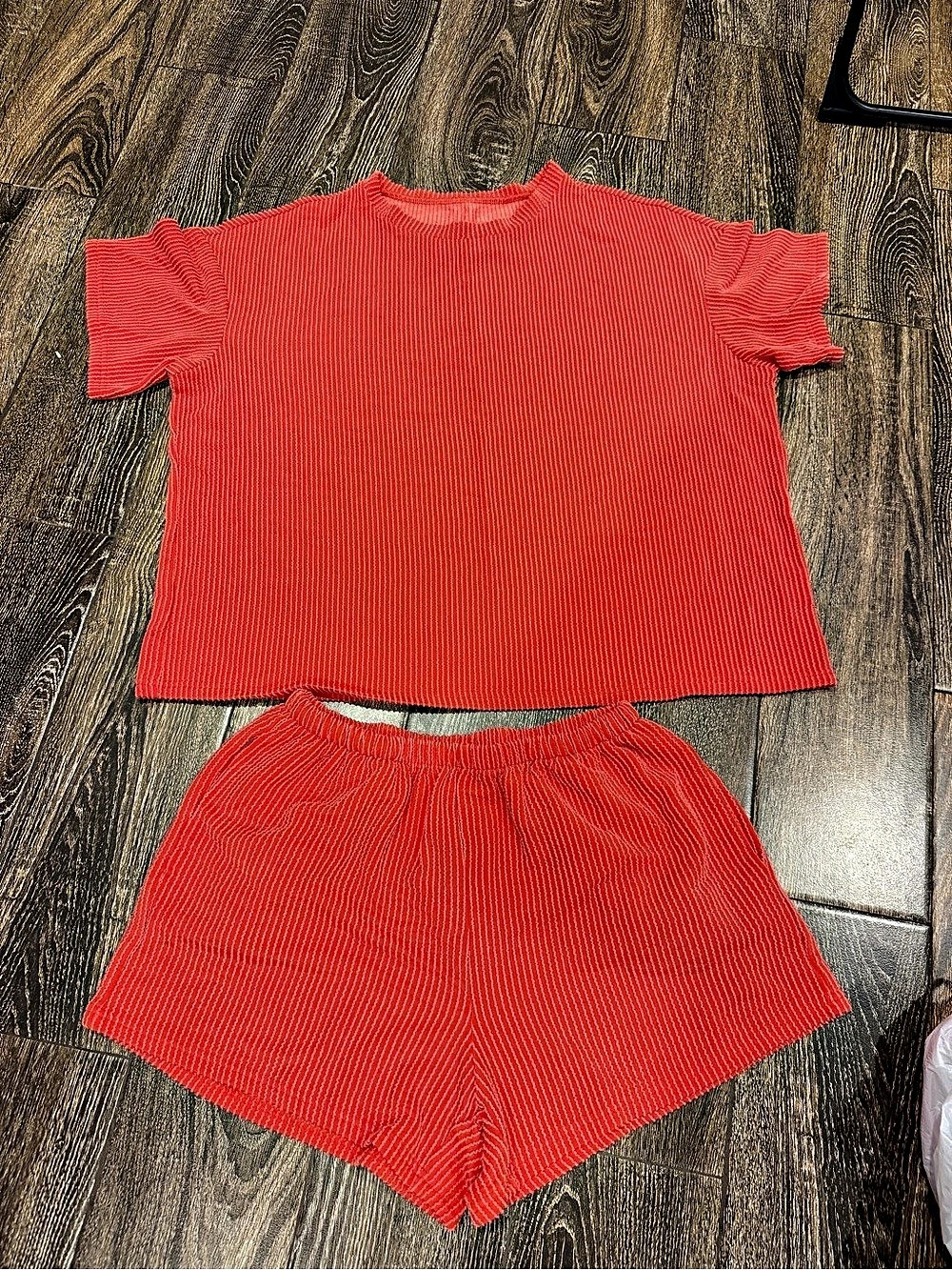 Red Ribbed Two-Piece Set Size Medium Like New